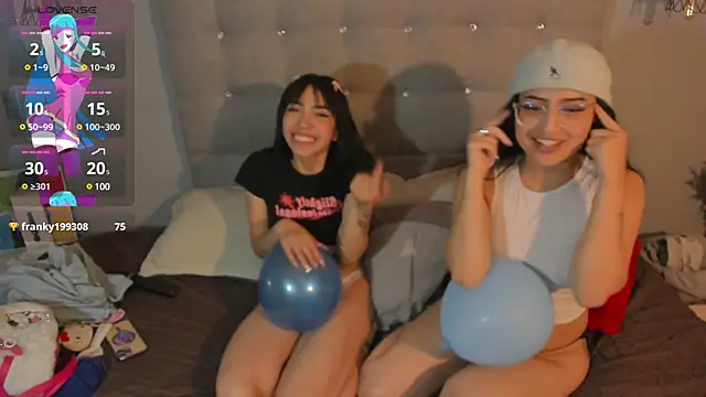 Snapshot of Cintya_Kros chatting on January 23, 5:56 am Cintya Kros online show from January 23, 5:56 am