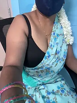 Snapshot of sajeetha chatting on May 11, 2:45 pm sajeetha online show from May 11, 2:45 pm