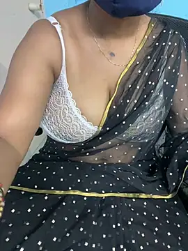 Snapshot of sajeetha chatting on July 3, 12:06 am sajeetha online show from July 3, 12:06 am