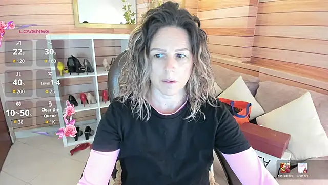 Victoria collins 1 online show from May 7, 10:53 am