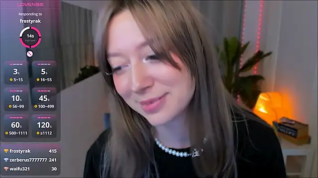SaintGirl online show from February 24, 2:30 am
