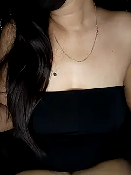 Ms Neera online show from April 12, 7:52 pm