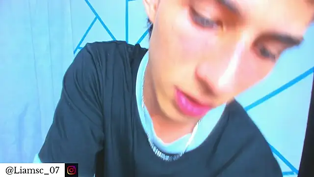 liam scott77 online show from November 15, 10:48 pm