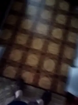 Snapshot of Grig1982 chatting on November 18, 6:40 am Grig1982 online show from November 18, 6:40 am