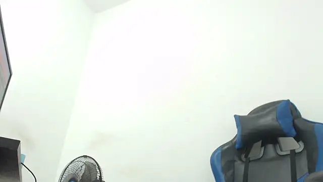 sinay024 online show from December 5, 8:38 pm