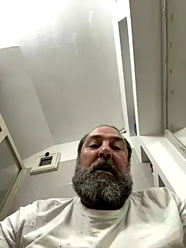 Snapshot of ros217 chatting on November 7, 3:12 pm ros217 online show from November 7, 3:12 pm