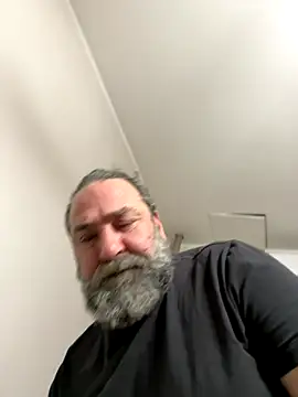 Snapshot of ros217 chatting on December 17, 8:59 pm ros217 online show from December 17, 8:59 pm