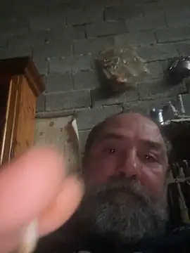 Snapshot of ros217 chatting on February 4, 12:11 pm ros217 online show from February 4, 12:11 pm