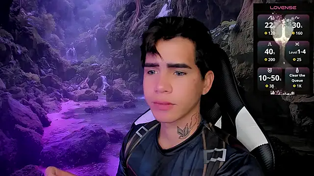 Tayson Rivers online show from February 23, 10:40 pm