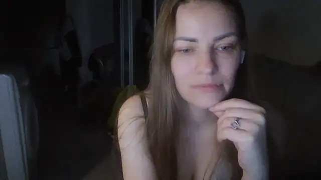 AnnaDiamond1 online show from June 11, 9:13 pm