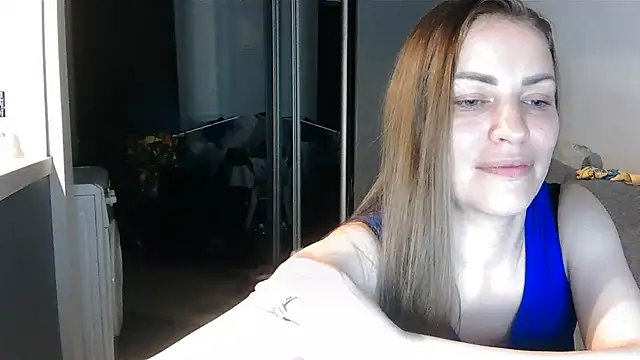 AnnaDiamond1 online show from July 2, 10:38 pm