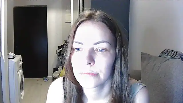 AnnaDiamond1 online show from July 17, 9:41 pm
