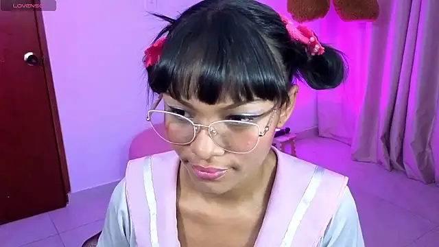 Snapshot of KaattySweet_ chatting on July 18, 7:39 pm KaattySweet online show from July 18, 7:39 pm