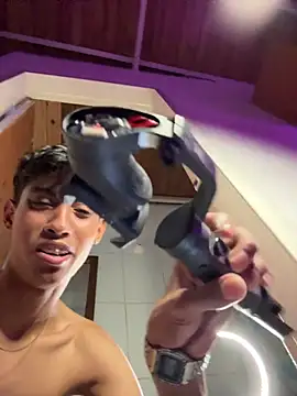 Snapshot of Mauuu18 chatting on October 26, 8:48 pm Mauuu18 online show from October 26, 8:48 pm