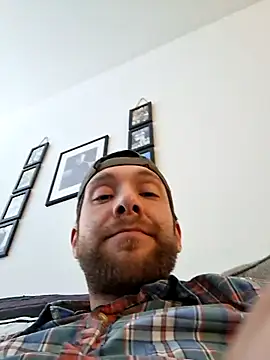 SmokingSloth online show from February 19, 7:32 pm