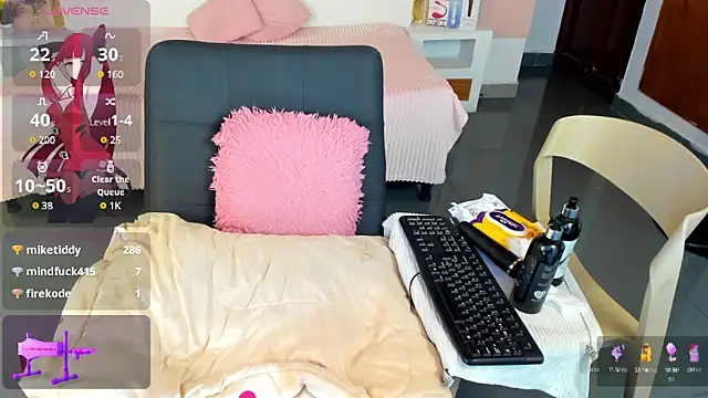 EsmeraldaLindsey online show from March 14, 7:15 am