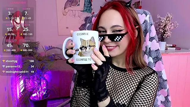 Carolina Leep online show from February 26, 3:19 pm