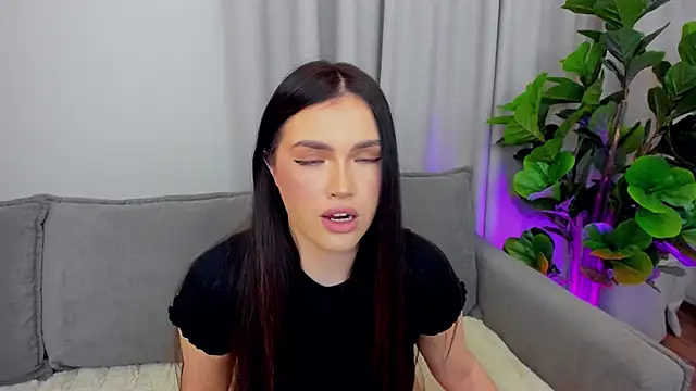 sexyangeloux online show from April 5, 10:07 pm