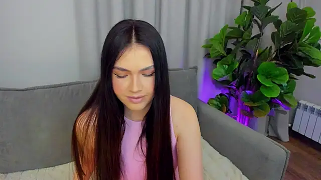 sexyangeloux online show from April 12, 7:52 pm