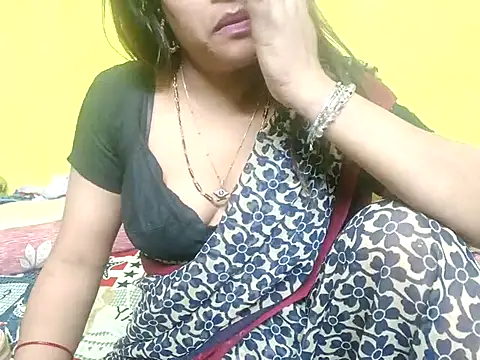 Sexyranibhabhi online show from December 23, 3:15 am
