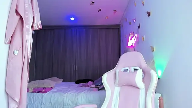 NaomiAsha online show from January 13, 10:37 pm