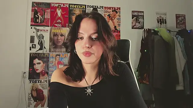 Snapshot of Niky__Jess chatting on March 1, 6:54 pm Niky Jess online show from March 1, 6:54 pm