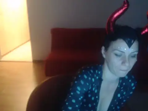 Snapshot of SweetAdela92 chatting on October 31, 6:53 pm SweetAdela92 online show from October 31, 6:53 pm