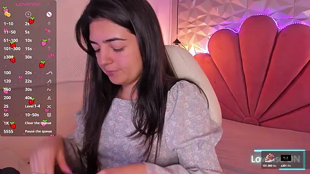 meraki fraise online show from February 4, 4:29 pm