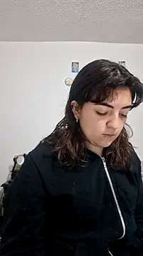 meraki fraise online show from April 7, 9:48 pm