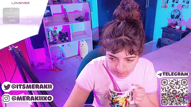 meraki fraise online show from May 5, 7:44 pm