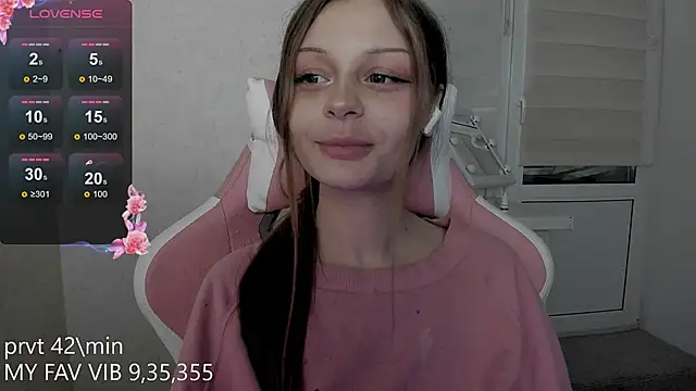 shy melony online show from November 26, 7:37 pm