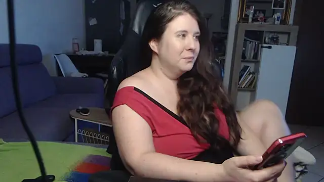 Snapshot of valerysexy chatting on July 13, 7:27 pm valerysexy online show from July 13, 7:27 pm