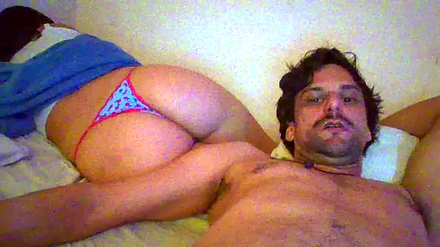 couplemilk online show from April 21, 2:51 am