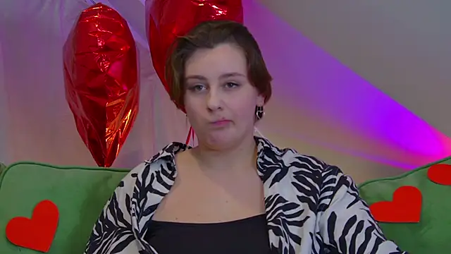 MaryMurray online show from February 24, 9:31 pm