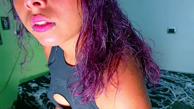 clydexxxbunny online show from August 1, 10:30 pm