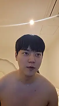 Snapshot of dhwisydy chatting on April 14, 12:16 am dhwisydy online show from April 14, 12:16 am