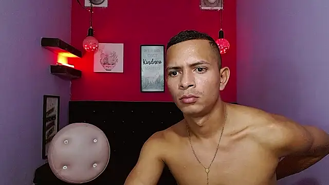 hugecocks hot online show from May 14, 4:19 am