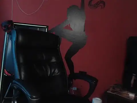 KLOE PIELL online show from February 27, 8:42 pm