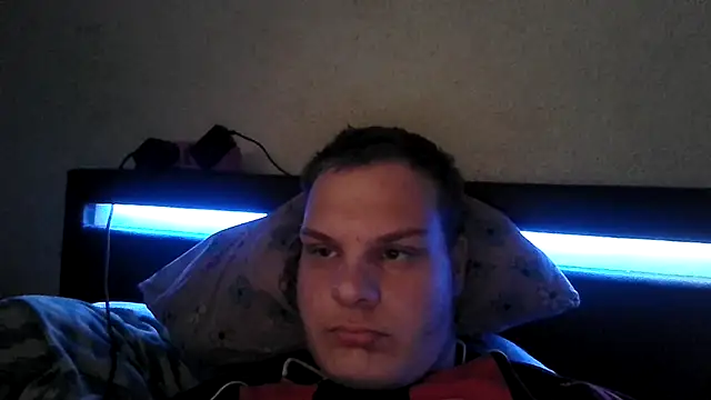 Nicolasjlhkjzl online show from May 10, 9:03 am