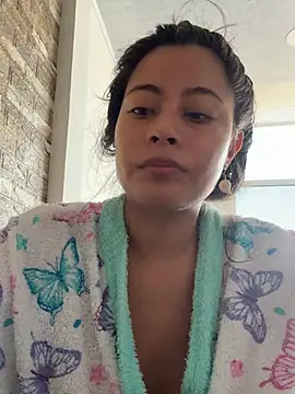 Camilaperson online show from February 12, 2:23 pm