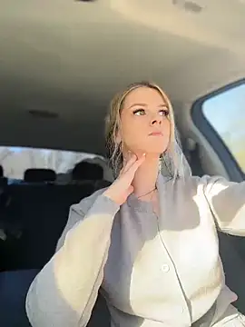 Love Bri online show from March 21, 10:53 am