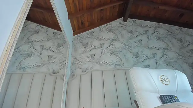 Pamela Moreno  online show from April 7, 10:31 pm