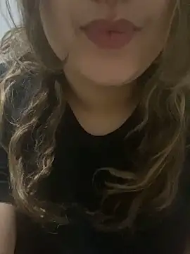 yassminsexy22 online show from March 5, 7:21 pm