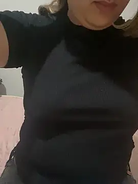 yassminsexy22 online show from March 11, 8:48 pm