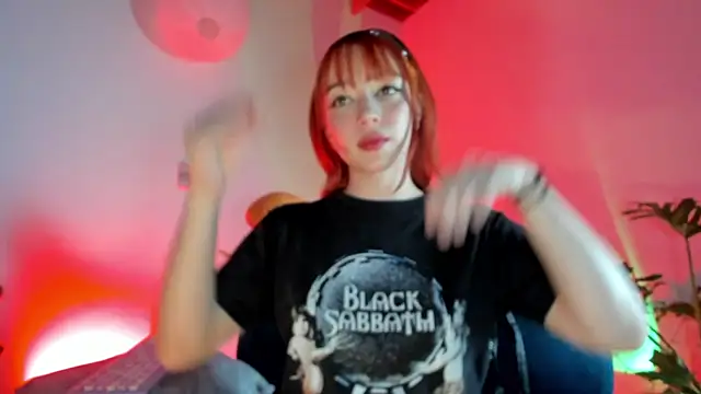 sweeet peach online show from March 24, 3:44 am