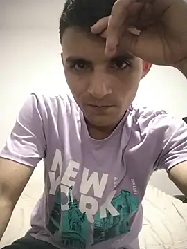 Snapshot of Jake_bom chatting on December 14, 3:34 am Jake bom online show from December 14, 3:34 am