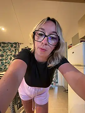 Giuliana baby online show from July 13, 8:00 pm