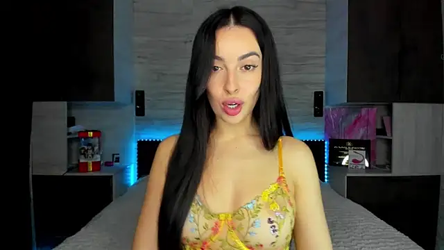 Chris Brunnet online show from January 8, 2:30 pm