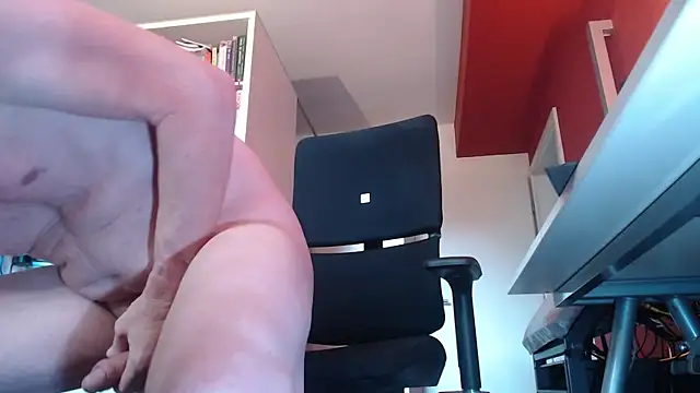 BennyK72 online show from September 29, 8:08 am