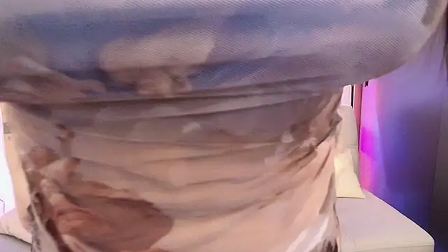 miaa saenz1 online show from April 13, 3:45 am